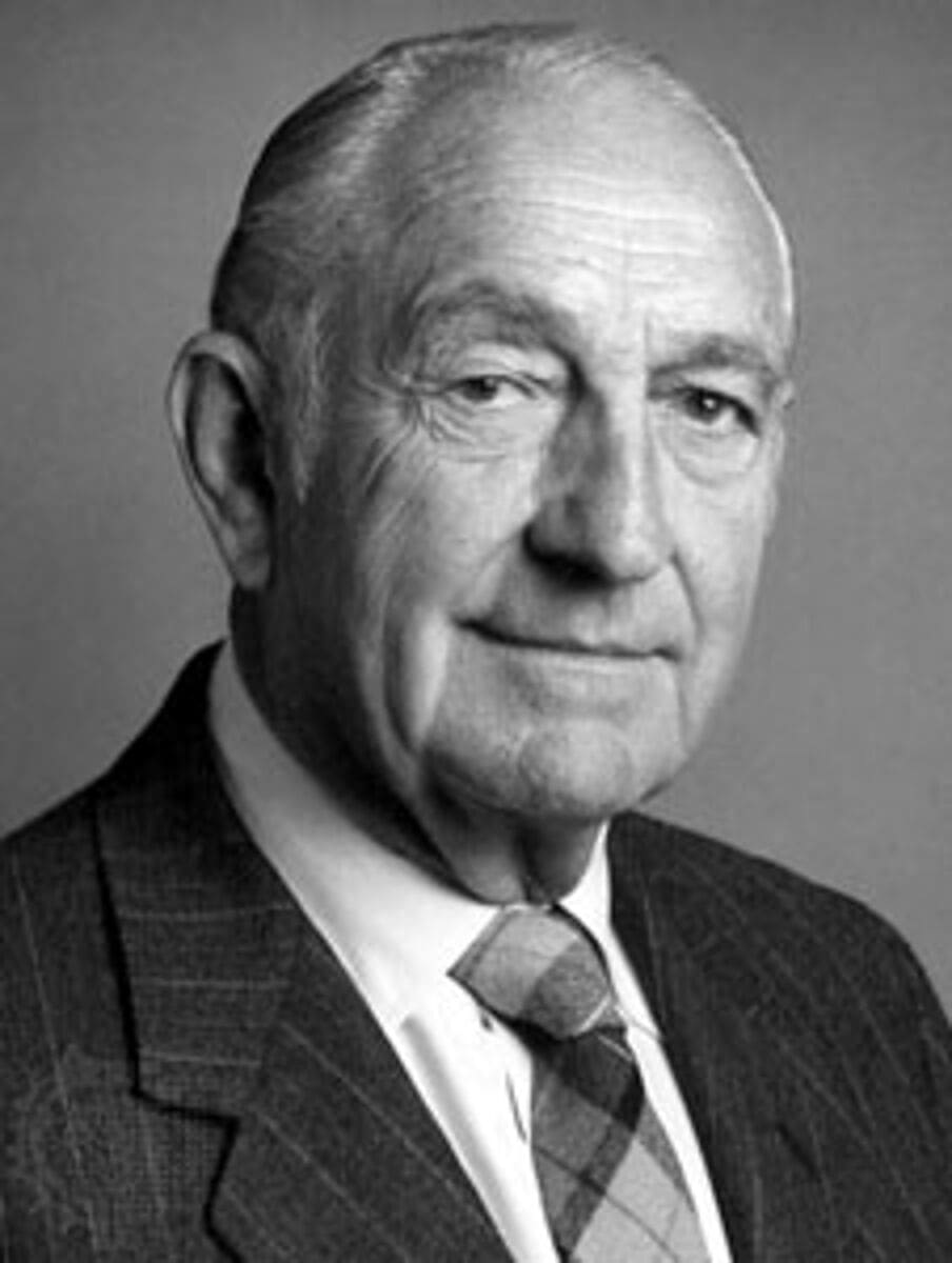David Packard - Famous Electrical Engineer