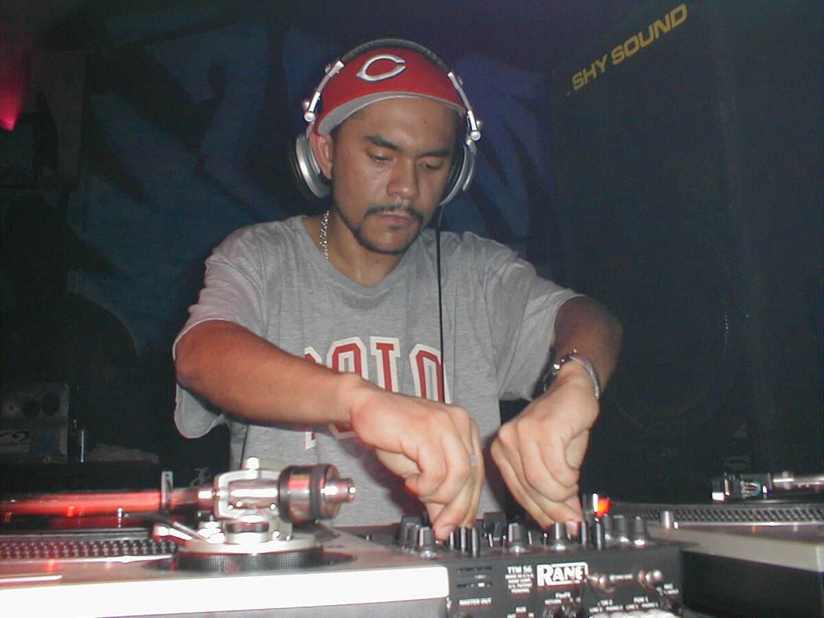 DJ Craze - Famous Disc Jockey