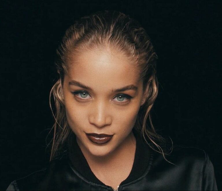 Jasmine Sanders - Famous Model