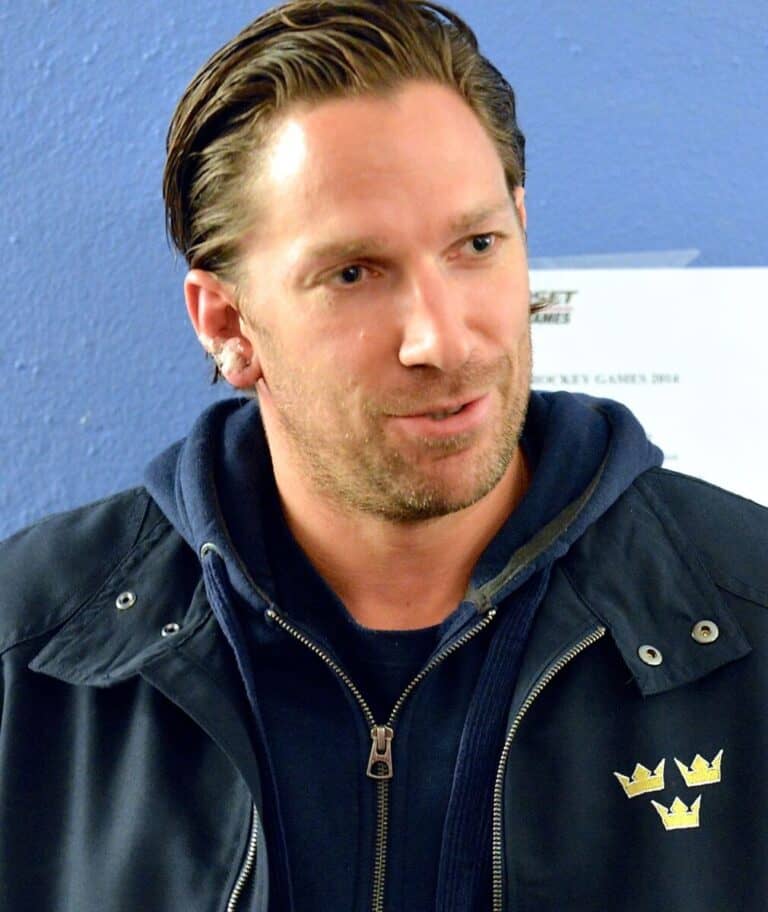 Joel Lundqvist - Famous Hockey Player