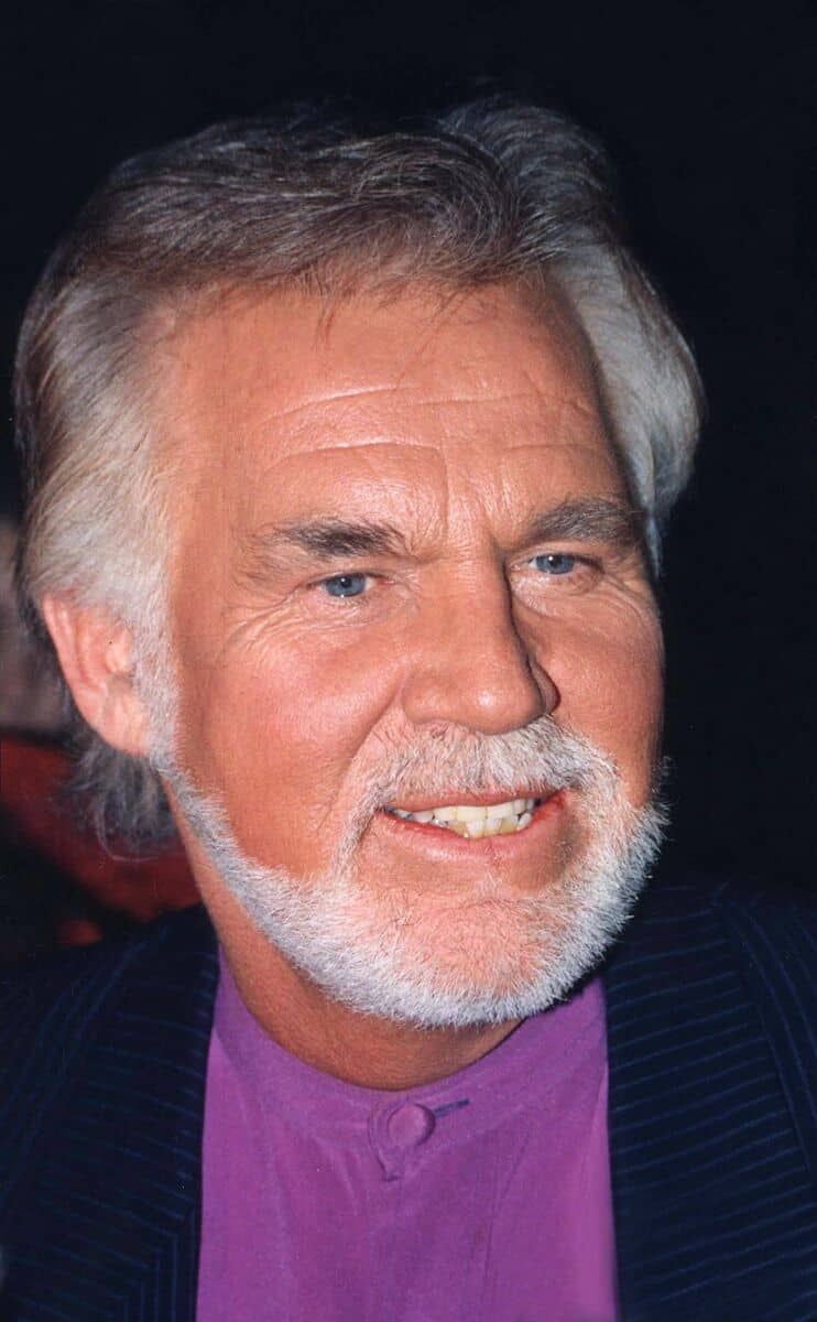 Kenny Rogers - Famous Music Artist