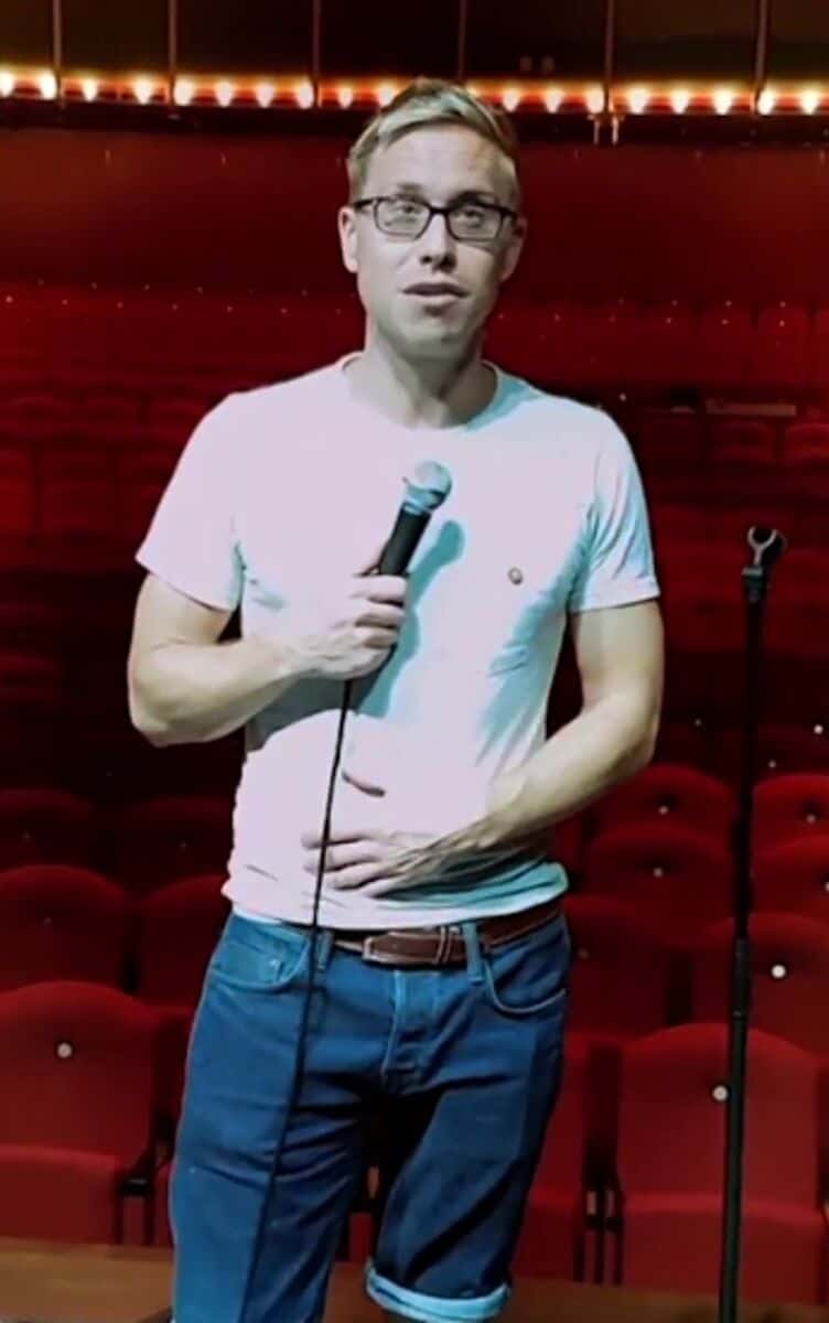 Russell Howard - Famous Screenwriter
