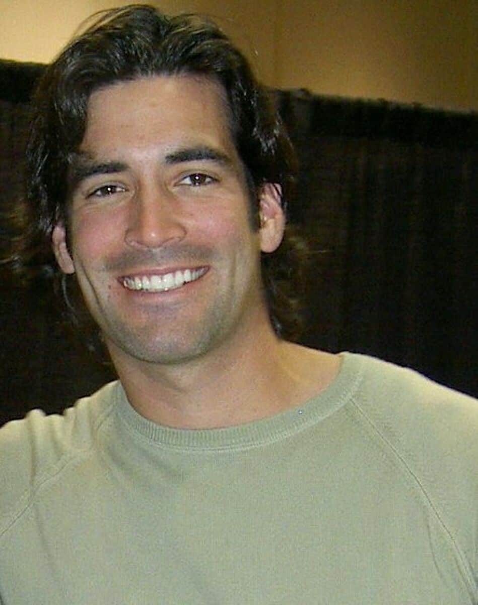 Carter Oosterhouse - Famous Tv Personality