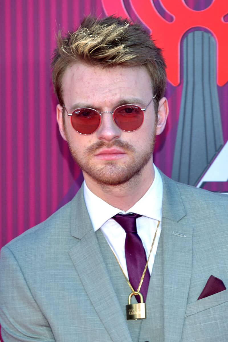 Finneas O'Connell - Famous Singer-Songwriter