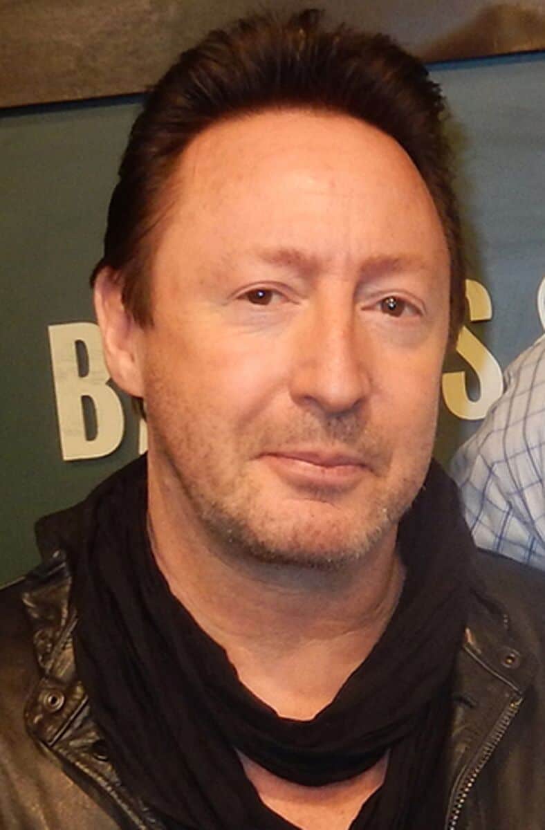 Julian Lennon - Famous Singer-Songwriter