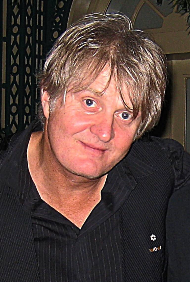 Tom Cochrane - Famous Singer-Songwriter